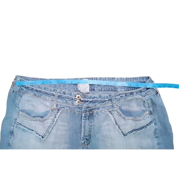 Carolina Blues Jeans Womens Plus Size 24W Blue Light Wash Relaxed Straight Fit - Picture 5 of 8